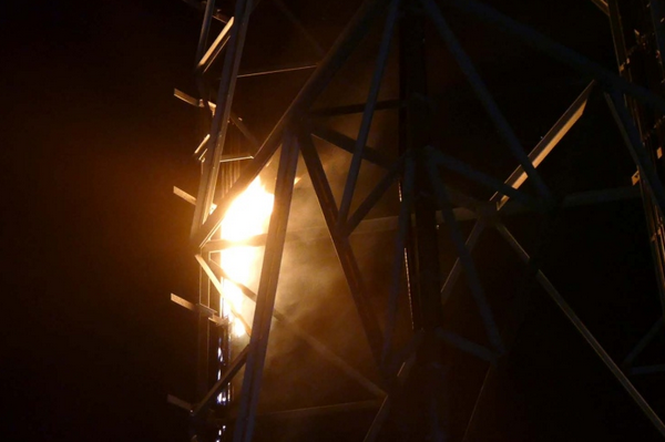 Росіяни спалили вежу мобільного зв'язку, бо злякались 5G