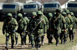 Россия стягивает войска к украинской границе – Главнокомандующий