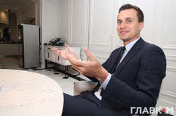 Рада позбавила мандатів двох нардепів