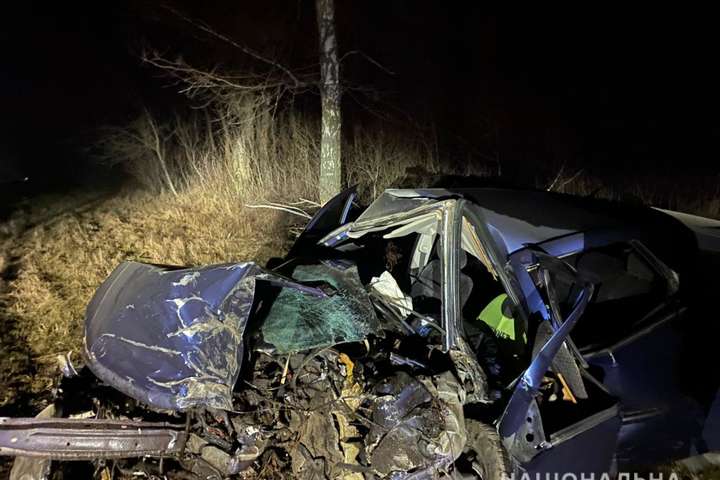 ДТП на Вінниччині: водій не впорався з керуванням та з’їхав у кювет