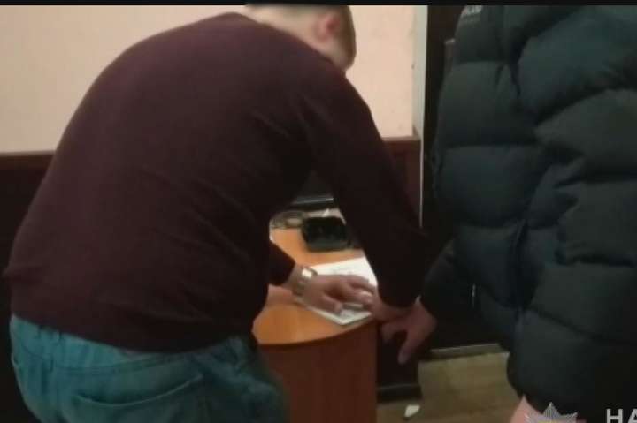 В Одесі судитимуть чоловіка, який два роки ґвалтував неповнолітню