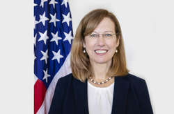 Квін стала тимчасовою повіреною у справах США в Україні у травні 2019 року
