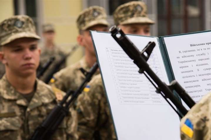 1 апреля в Украине начинается весенний призыв в армию