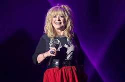 71-летняя российская певица Алла Пугачева