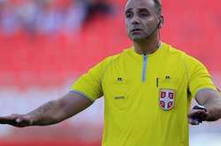 Футбольний арбітр у Сербії сів за грати через призначений пенальті