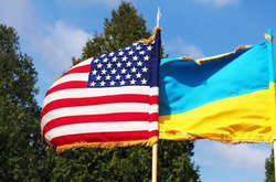 Зеленському саме зараз треба просити США дати Україні статус основного союзника