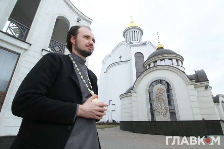 Названо причину, чому духовенство Московської церкви не поспішає переходити до ПЦУ