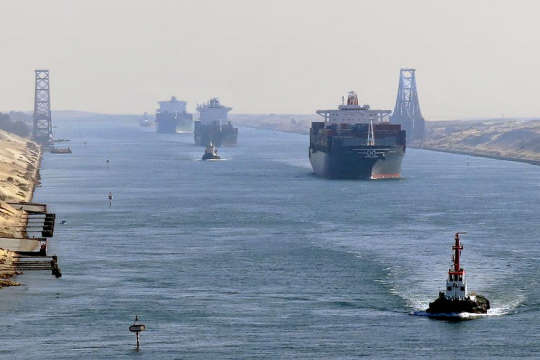 Усі судна, які застрягли через аварію контейнеровоза Ever Given, пройшли Суецьким каналом