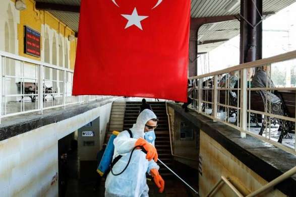 Туреччина б'є рекорди за кількістю хворих на коронавірус