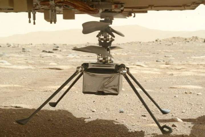 Марсохід Perseverance опустив на поверхню Червоної планети вертоліт-розвідник 