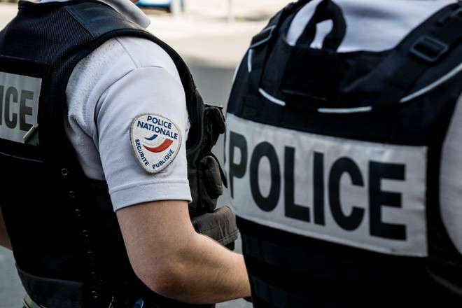 Скандал у Франції. Міністрів підозрюють в участі в підпільних вечірках під час карантину