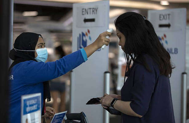 Сінгапур відкриється для туристів з «ковідними» паспортами