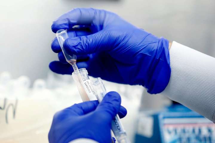 У США виявили штам коронавірусу з подвійною мутацією
