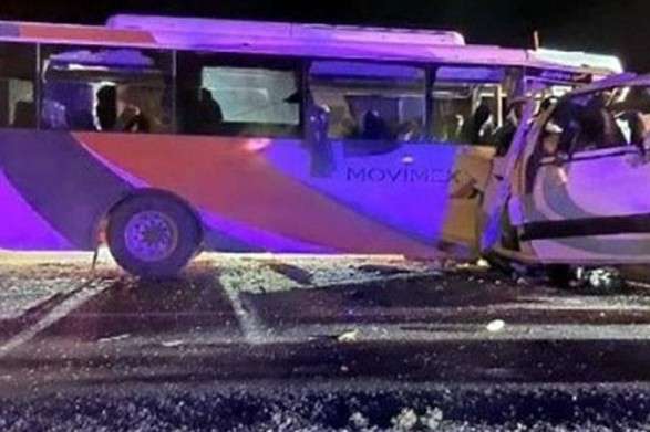 У Мексиці зіткнулися автобуси: загинули 16 людей