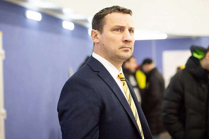 Сенсаційна поразка хокейного клубу «Донбас» призвела до зміни тренера