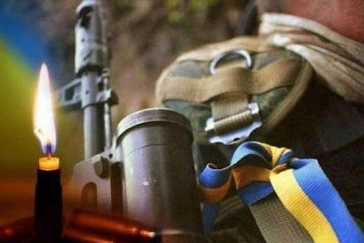 На Донбассе за сутки погибли двое украинских бойцов: один от ранения, второй – в результате подрыва