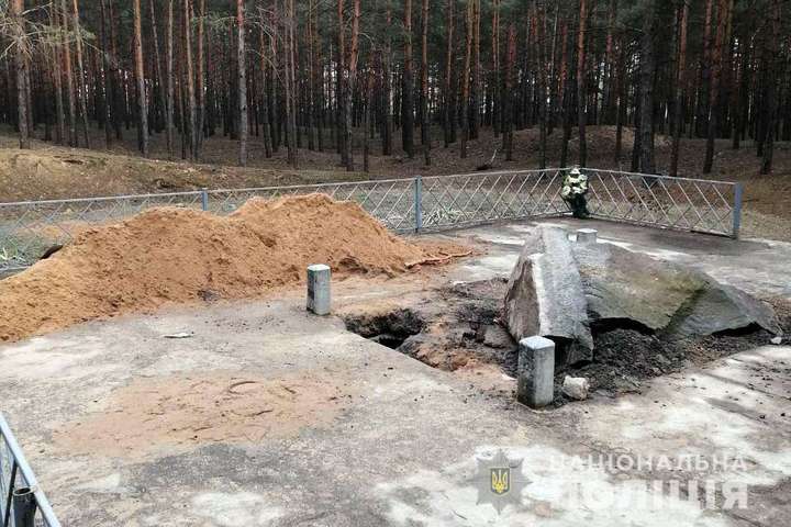 МЗС України прокоментувало пошкодження меморіалу Хану Кубрату в контексті відносин з Болгарією