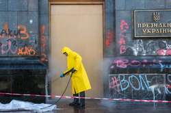 Ремонт дверних блоків (9 штук) орієнтовно коштує 1 158 600 гривень, заявили у ДУС