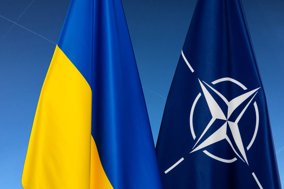 Представники НАТО в Пентагоні обговорили військову активність Росії біля України