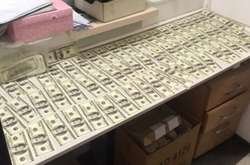 Депутат намагався отримати гроші у вигляді криптовалюти через мережу обмінних пунктів