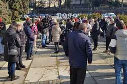 Увірвався терпець. На Закарпатті та Сумщині підприємці протестують проти карантину (відео)