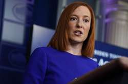 Прессекретар Білого дому Джен Псакі  зазначила, що в США зростає занепокоєння тим, що відбувається на Донбасі 