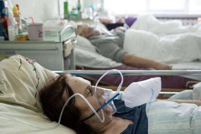 Хворих на Covid-19 в Україні підключатимуть до технічного кисню