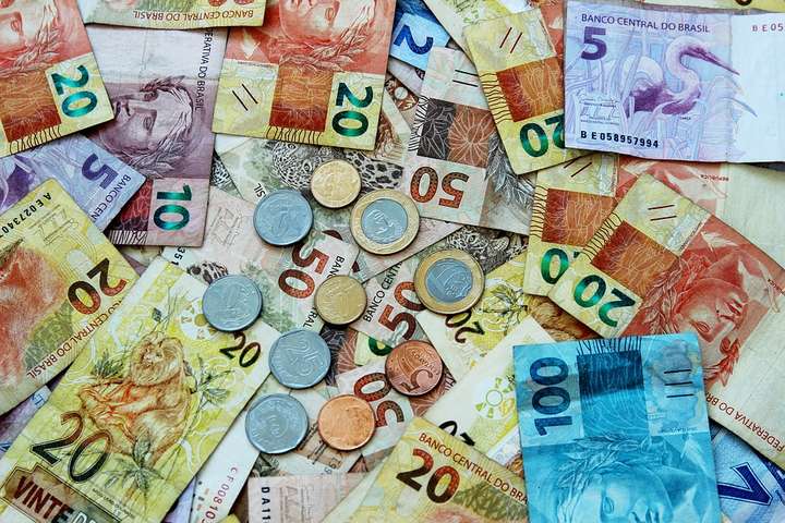 Не долар та не євро. Оприлюднено рейтинг найдорожчих валют світу 2021 року