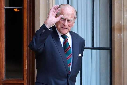 Великобритания объявила национальный траур из-за смерти принца Филиппа