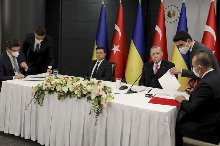 Туреччина побудує в Україні 500 квартир для кримських татар