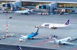 В аеропорту Варшави шукали вибухівку на літаку з Києва