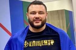 Украинский тяжеловес Дмитрий Чумак 