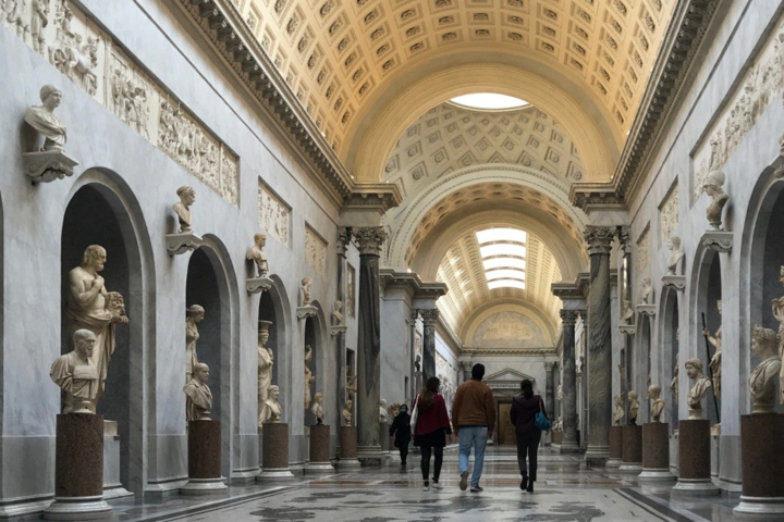 Музеї Ватикану відчиняють для туристів