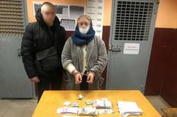 Поліція затримала шахрайку