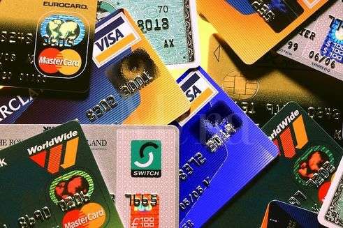 Банкіри попереджають: вартість обслуговування платіжних карток може зрости до 3 тис. грн на рік