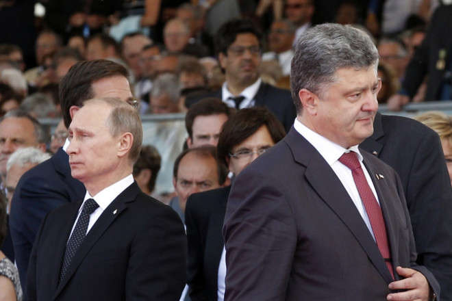 Україна зараз розплачується за політику «умиротворення агресора» – Порошенко