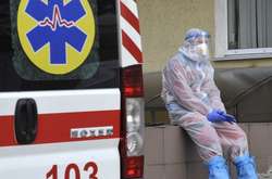 Хворих із ускладнення шпиталізують до лікарень