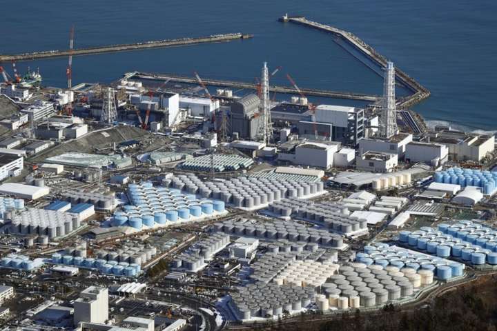 Уряд Японії вирішив скинути в океан воду з АЕС Фукусіма