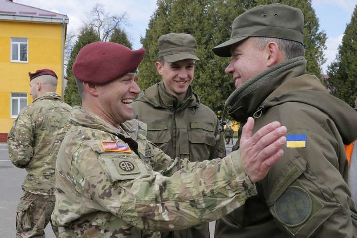 США готовы увеличить количество своих военных в Украине