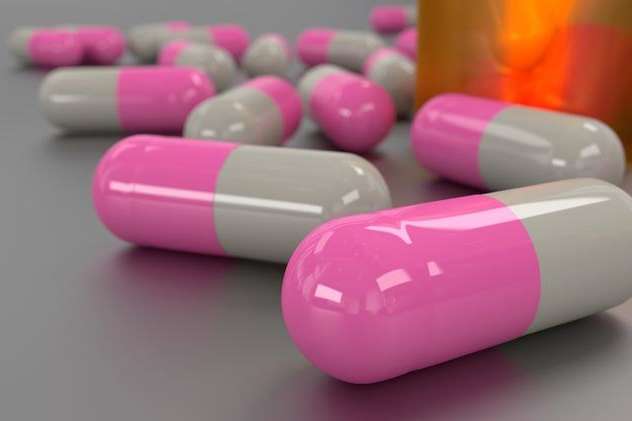 В Україні зросли ціни на антибіотики та знеболювальні препарати