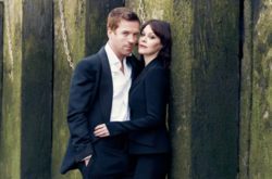 Актер Дэмиэн Льюис вместе с женой, актрисой Хелен Маккрори