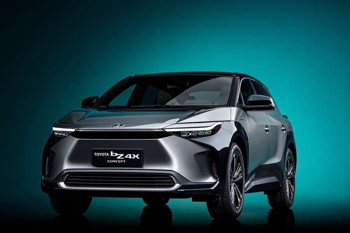 Toyota показала, яким буде її перший електричний кросовер