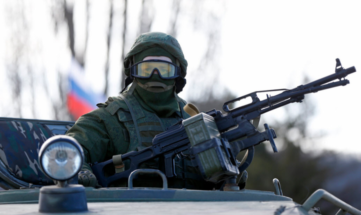 Самолеты и танки возле украинской границы: в сети появились новые фото-доказательства российской агрессии