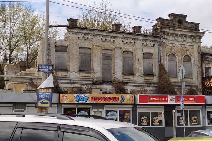Ні дня без руйнування. В Києві зносять історичну будівлю пивоварні Шульца (фото)