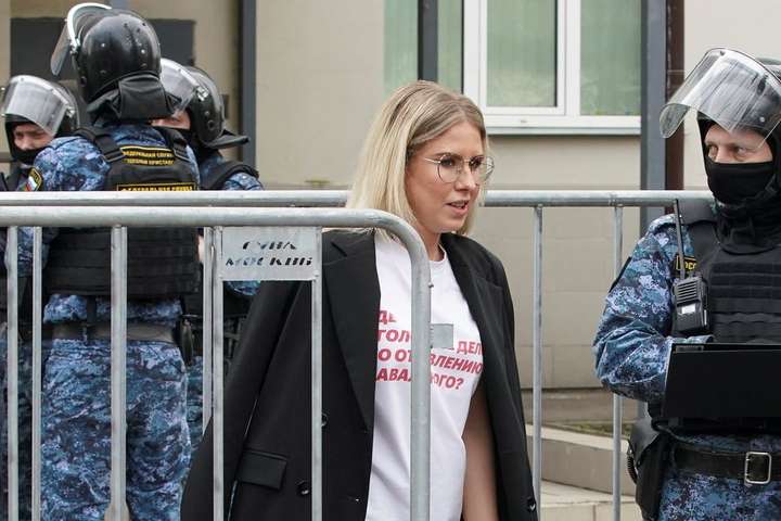 У Росії тривають масові арешти на тлі акцій на підтримку Навального