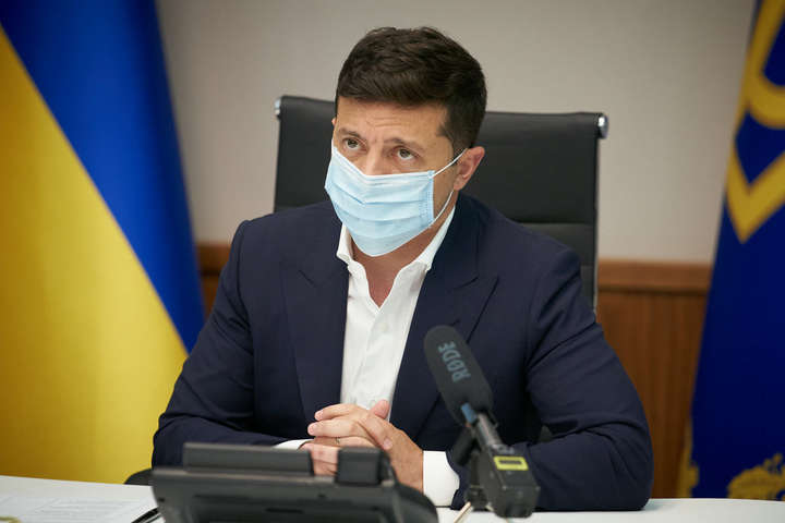 Смерти украинцев, не дождавшихся вакцины от Covid-19, на совести власти