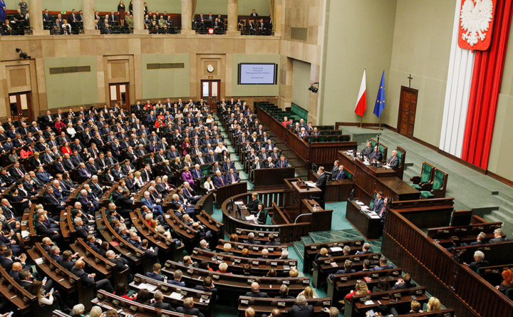 В Сенате Польши приняли резолюцию в поддержку Украины и осудили российскую агрессию