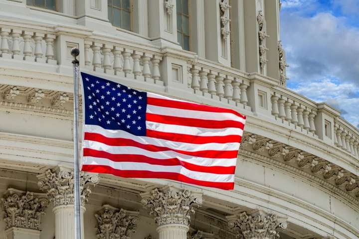 В Сенаті США підтримали законопроєкт про збільшення військової допомоги Україні