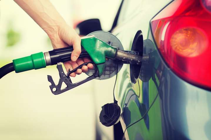 В Украине дорожает топливо: «бюджетные» заправки подняли цены