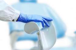 Через непрофесійність лікаря столичної приватної клініки жінка втратила матку